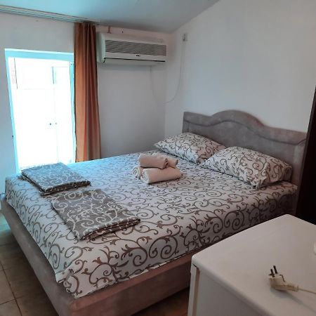 Apartmani Pulic Ulcinj Exterior foto